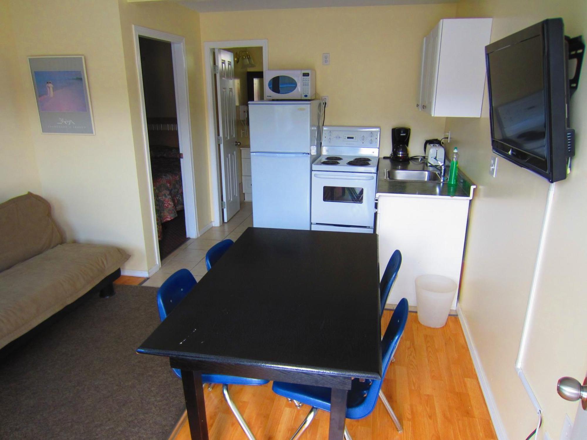 Black Sea Motel Penticton Ngoại thất bức ảnh
