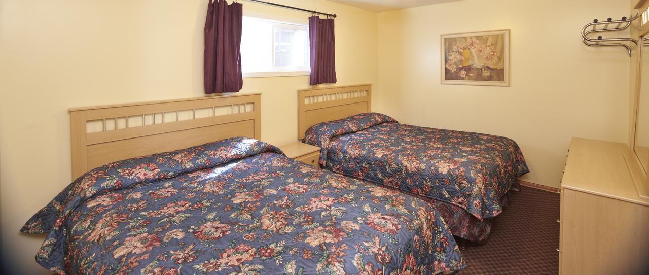 Black Sea Motel Penticton Ngoại thất bức ảnh