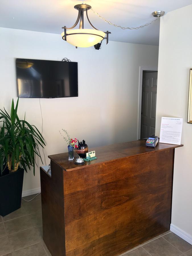Black Sea Motel Penticton Ngoại thất bức ảnh