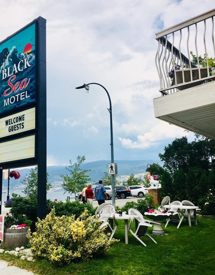 Black Sea Motel Penticton Ngoại thất bức ảnh