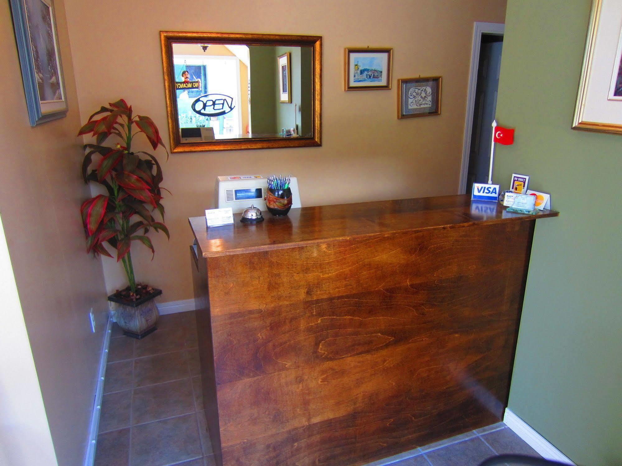 Black Sea Motel Penticton Ngoại thất bức ảnh